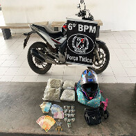 Casal de traficantes &eacute; detido pela Pol&iacute;cia Militar ap&oacute;s tentativa de fuga em uma moto em Corumb&aacute;