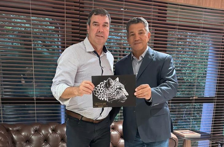 Turismo sustent&aacute;vel: empres&aacute;rios que v&atilde;o investir no Pantanal convidam Riedel para conhecer saf&aacute;ri na &Aacute;frica