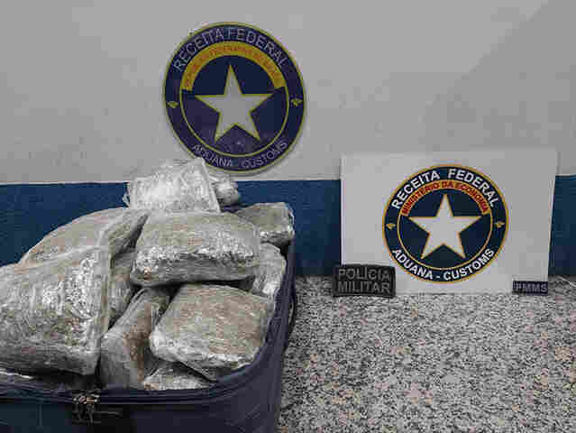 Brasileiro &eacute; detido em Corumb&aacute; ao tentar atravessar a fronteira com 16 kg de maconha avaliada em R$ 400 mil reais 