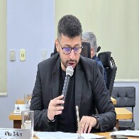 Allex Dellas apresenta Projeto de Lei que cria o Dia Municipal de Ado&ccedil;&atilde;o Animal