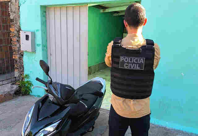 Pol&iacute;cia Civil de Corumb&aacute; prende em flagrante estelionat&aacute;rio com mais de 40 ocorr&ecirc;ncias policiais