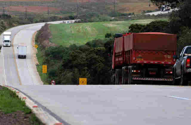 Governo de MS inova com 1&ordf; rodovia de concreto para atender setor produtivo e melhorar seguran&ccedil;a vi&aacute;ria