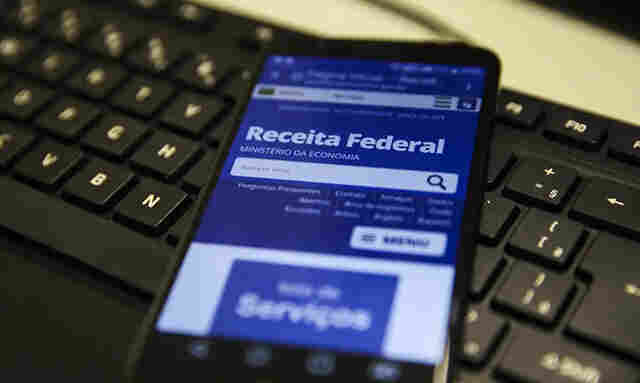Declara&ccedil;&otilde;es de IR entregues chegam a 42 milh&otilde;es e superam 2023