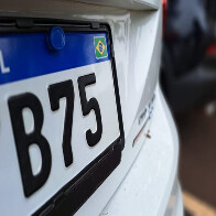 Junho &eacute; m&ecirc;s de licenciar ve&iacute;culos com placas terminadas em 4 e 5 em Mato Grosso do Sul
