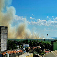 Sobrevoo dos bombeiros vai tra&ccedil;ar nova estrat&eacute;gia para conter as chamas que consumiram 2323 hectares de vegeta&ccedil;&atilde;o no canal do tamengo