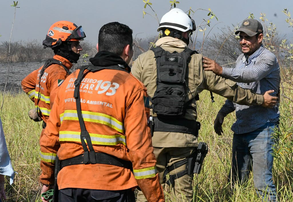 Pantaneiros elogiam ação coordenada contra o fogo e destacam bombeiros: ‘sem eles, seria derrota na certa’