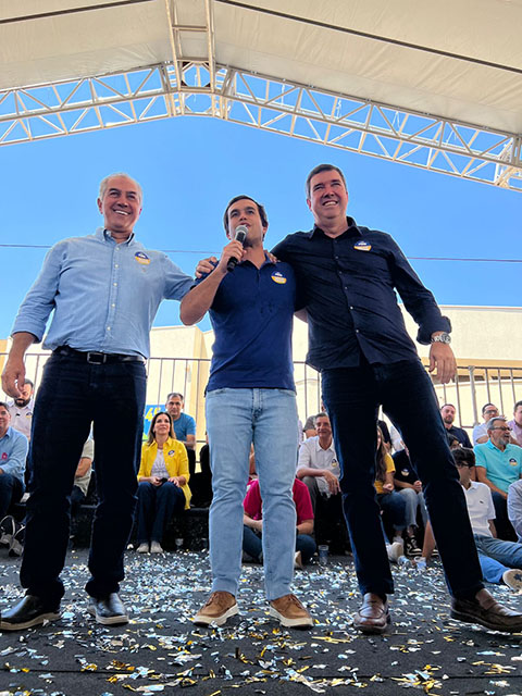 Beto Pereira lan&ccedil;a pr&eacute;-candidatura &agrave; Prefeitura de Campo Grande durante grande encontro de lideran&ccedil;as 