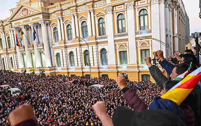 Especialistas explicam tentativa de golpe na Bol&iacute;via, um ano antes das elei&ccedil;&otilde;es