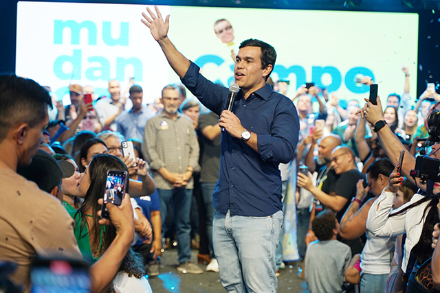 Beto Pereira &eacute; oficializado como pr&eacute;-candidato &agrave; Prefeitura de Campo Grande pelo PSDB em festa com 5 mil pessoas