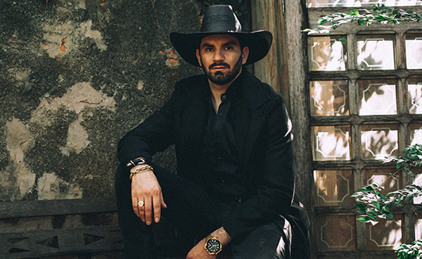 Após sucesso de single, Loubet lança primeira parte do DVD em comemoração aos 10 anos de carreira