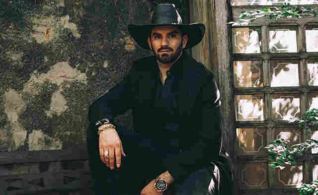 Ap&oacute;s sucesso de single, Loubet lan&ccedil;a primeira parte do DVD em comemora&ccedil;&atilde;o aos 10 anos de carreira 