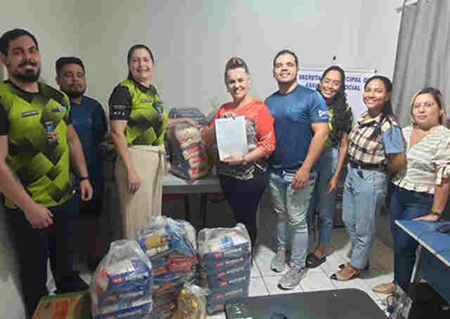 Assist&ecirc;ncia Social recebe doa&ccedil;&atilde;o de alimentos da FUNEL