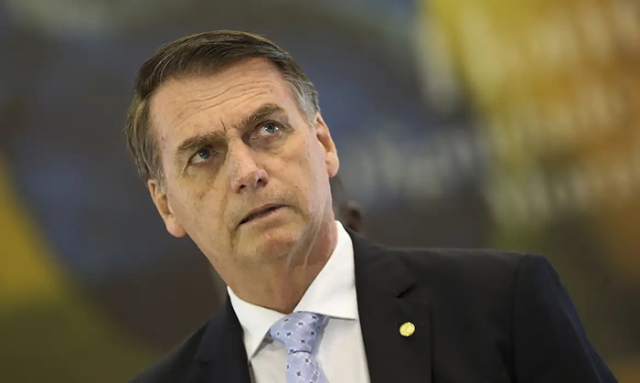 PF indicia Bolsonaro pela venda ilegal de joias e falsificação de cartões de vacinação
