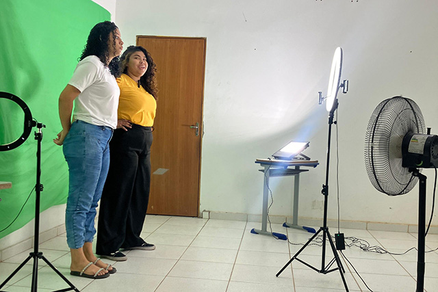 Projeto &ldquo;Revista e TV CDB&rdquo; &eacute; realizado na EE Dom Bosco, em Corumb&aacute;  