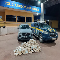 Homem que partiu de Corumb&aacute; com 68 Kg de skunk e detido pela PRF na BR-262 
