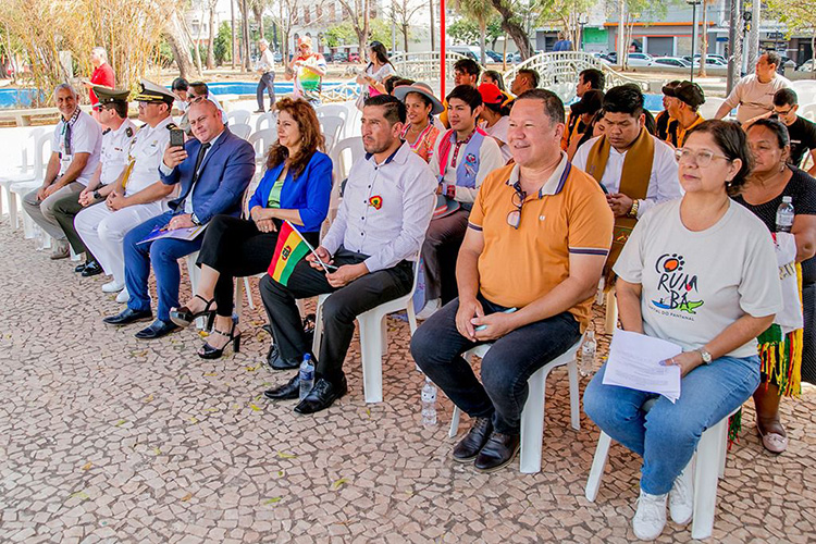 Em Corumb&aacute;, solenidade celebra anivers&aacute;rio de 199 de independ&ecirc;ncia da Bol&iacute;via 
