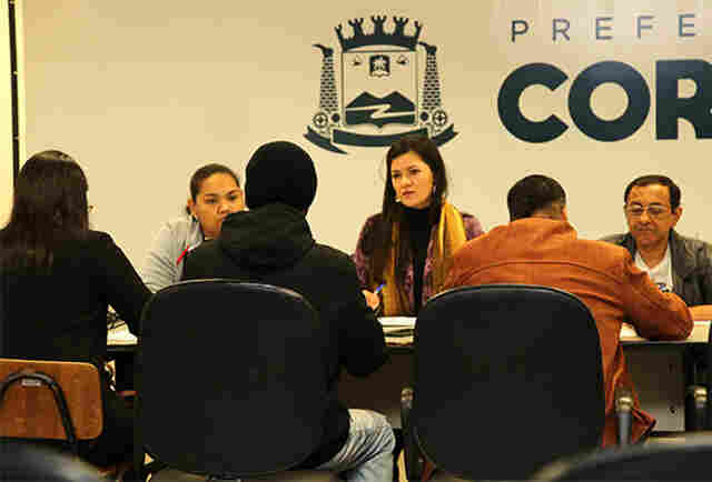 Mais 42 aprovados em concurso s&atilde;o empossados pelo prefeito Marcelo Iunes