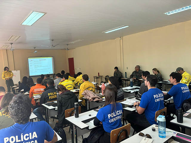Peritos, bombeiros e PMA de MS passam por curso para identificar inc&ecirc;ndios florestais criminosos