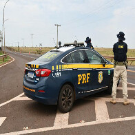 Condutor de caminh&atilde;o tanque &eacute; preso embriagado na BR-262