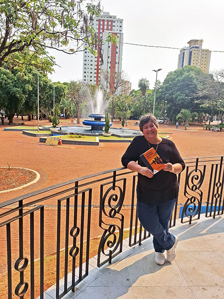 Livro de historiadora analisa transforma&ccedil;&atilde;o de Campo Grande em capital