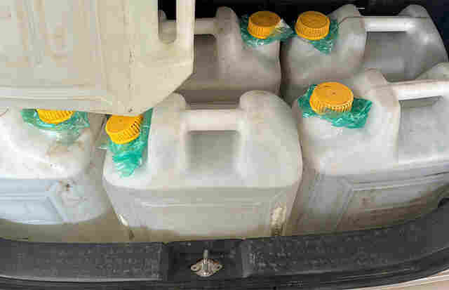 Opera&ccedil;&atilde;o interag&ecirc;ncias apreende solventes qu&iacute;micos utilizados para fabrica&ccedil;&atilde;o de coca&iacute;na