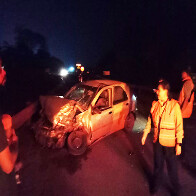 Motorista fica ferido ap&oacute;s colidir em guardrail na BR-262 e ve&iacute;culo ficar parado na pista
