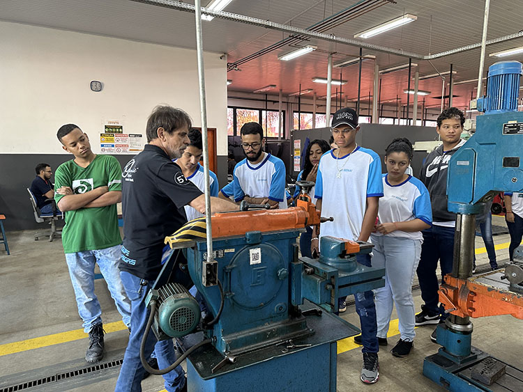 Mato Grosso do Sul precisa qualificar 207 mil profissionais at&eacute; 2027, segundo Senai