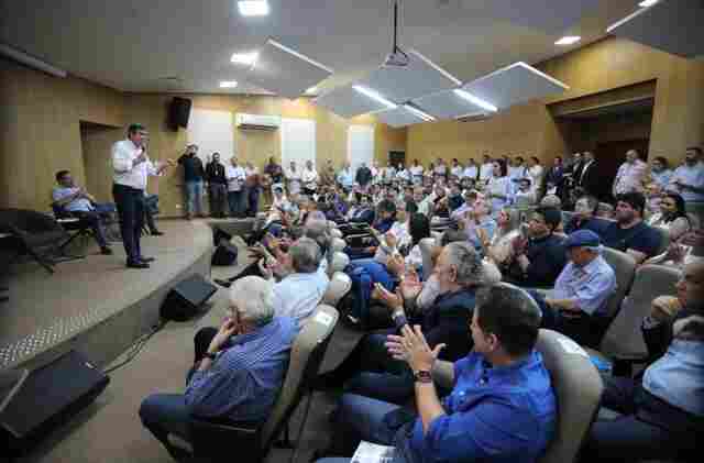 Governo de MS recebe prefeitos eleitos e reafirma parceria para levar investimentos aos munic&iacute;pios