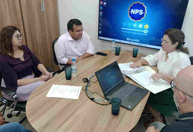 Doutor Gabriel e Bia Cavassa t&ecirc;m reuni&atilde;o com dire&ccedil;&atilde;o da Unicesumar Corumb&aacute;