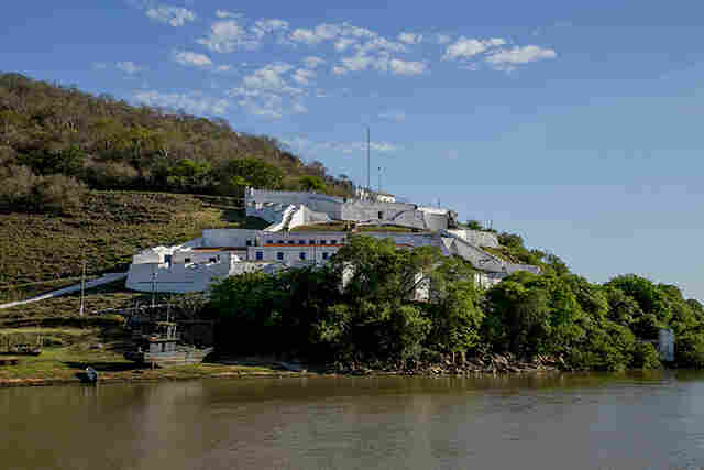 Palestras e apresenta&ccedil;&otilde;es v&atilde;o comemorar os 50 anos de tombamento do Forte de Coimbra