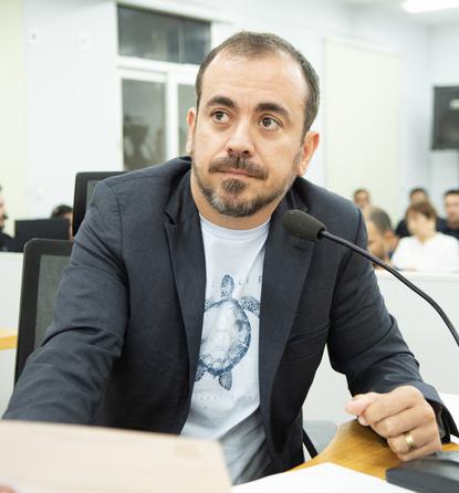 Daniel pede redutor de velocidade para combater alta velocidade na Pedro de Medeiros