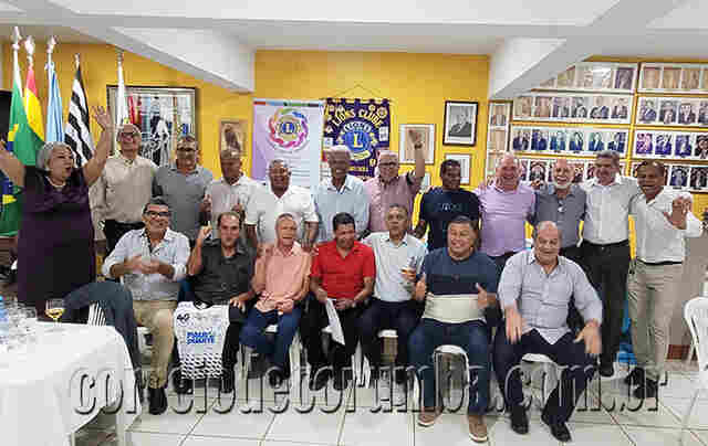 Campe&otilde;es do Estadual de 1984 s&atilde;o homenageados pela C&acirc;mara de Corumb&aacute;
