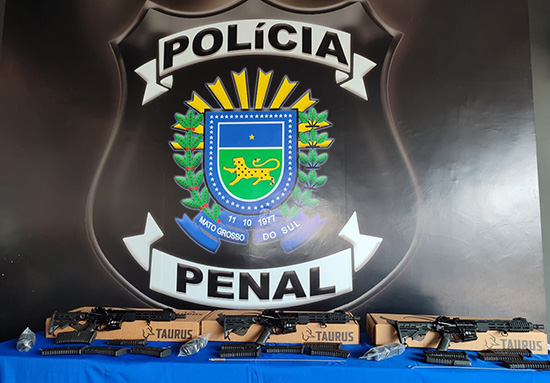 Agepen reforça segurança penitenciária com novos fuzis para a Polícia Penal de MS