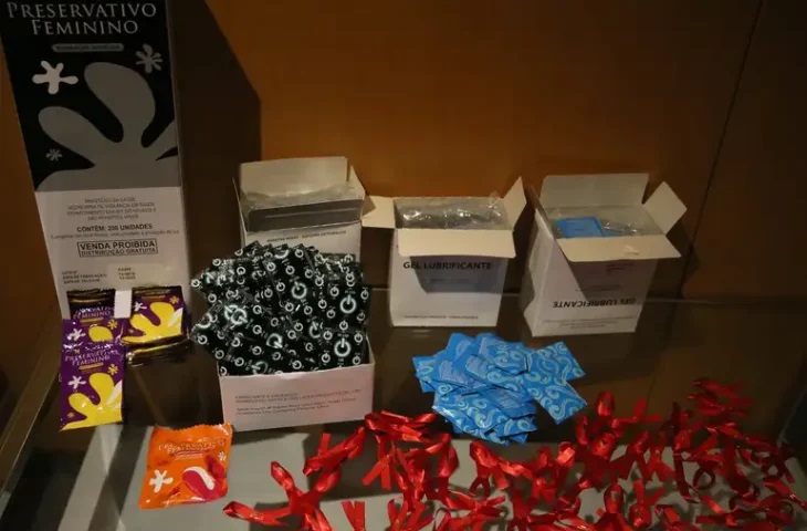 Mais de 2,3 milh&otilde;es de preservativos e 120 mil testes: os n&uacute;meros do combate ao HIV em MS