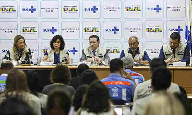 Governo lan&ccedil;a a&ccedil;&otilde;es para se antecipar a per&iacute;odo de alta da dengue 