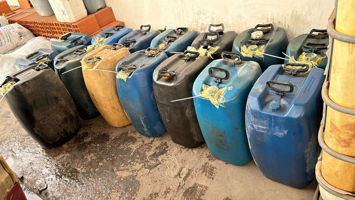 Receita Federal em Corumbá apreendeu 150 botijões de gás domiciliar e 15.000 litros de combustível em 2024