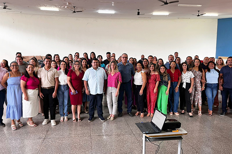 Para novos diretores, prefeito Dr. gabriel destaca importância da gestão democrática na REME