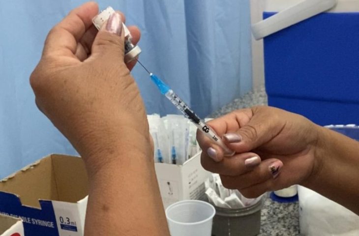 Governo de MS lan&ccedil;a programa e repassa recursos para munic&iacute;pios garantirem vacina&ccedil;&atilde;o contra a dengue