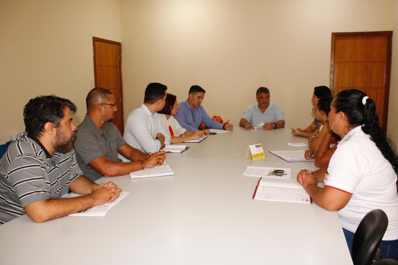 Reuni&atilde;o entre Prefeitura de Lad&aacute;rio e SITEL consolida avan&ccedil;os para os servidores da educa&ccedil;&atilde;o
