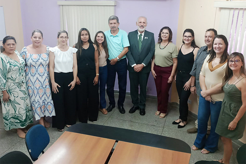 Prefeitura de Corumbá discute projetos para população ribeirinha com Ministério da Saúde
