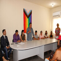 Prefeitura de Lad&aacute;rio celebra o Dia da Visibilidade Trans com evento e refor&ccedil;o de compromisso p&uacute;blico
