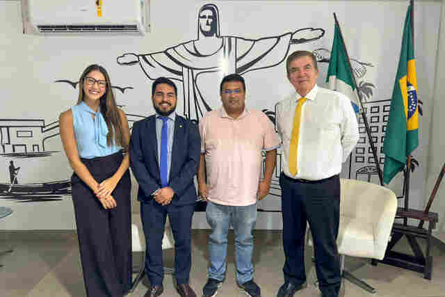 Defensoria P&uacute;blica realiza visita institucional &agrave; Prefeitura de Corumb&aacute; 