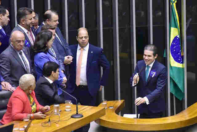 Hugo Motta &eacute; o novo presidente da C&acirc;mara dos Deputados 