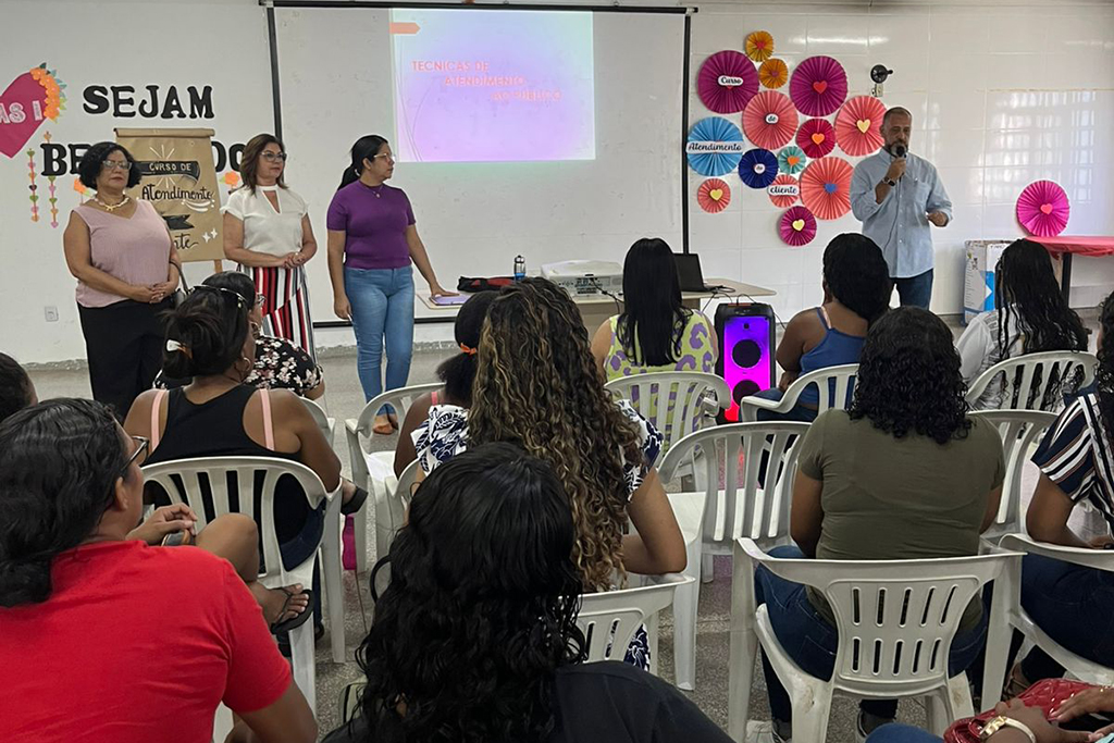 Prefeitura de Corumbá inicia Curso de Atendimento ao Público para beneficiários do CRAS