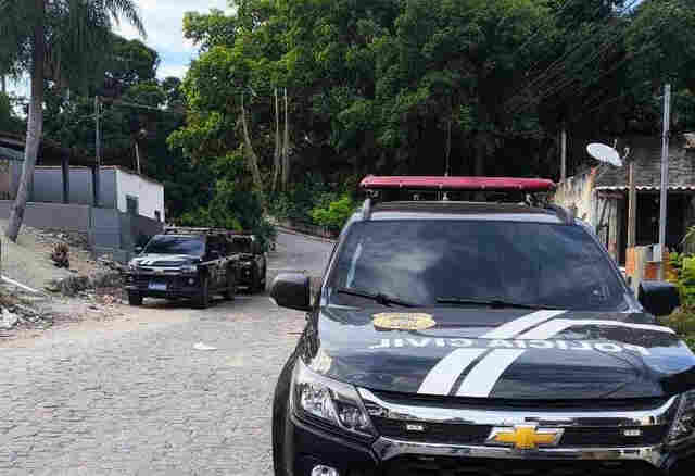 Pol&iacute;cia Civil prende suspeito por aliciamento de crian&ccedil;a para atos libidinosos em Corumb&aacute;