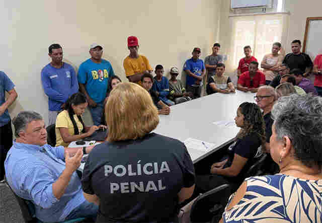 Administra&ccedil;&atilde;o Municipal e Patronato se re&uacute;nem para tratar de melhoria na presta&ccedil;&atilde;o de servi&ccedil;os em Lad&aacute;rio