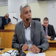 Vereador Edinaldo Neves reivindica cursos de libras para atender servidores das unidades de sa&uacute;de