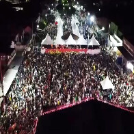 V&Iacute;DEO: Lad&aacute;rio recebe p&uacute;blico recorde no show do Grupo Revela&ccedil;&atilde;o