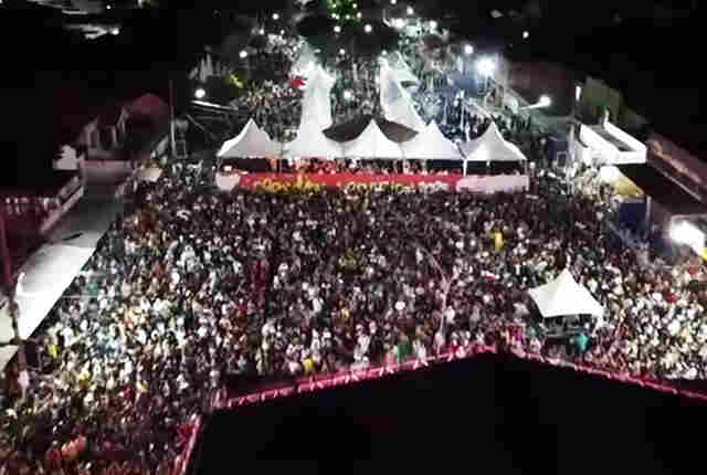 V&Iacute;DEO: Lad&aacute;rio recebe p&uacute;blico recorde no show do Grupo Revela&ccedil;&atilde;o