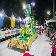 Imperatriz Corumbaense abre desfile com enredo sobre os orix&aacute;s